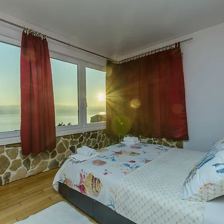 Apartments Bluesun * Omis