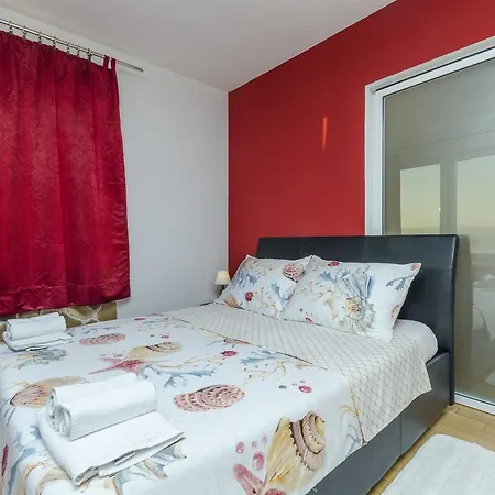 Apartments Bluesun *